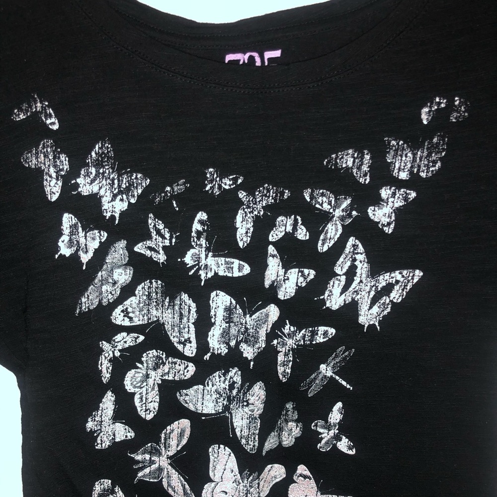 Butterfly t-shirt - Picture 3 of 4
